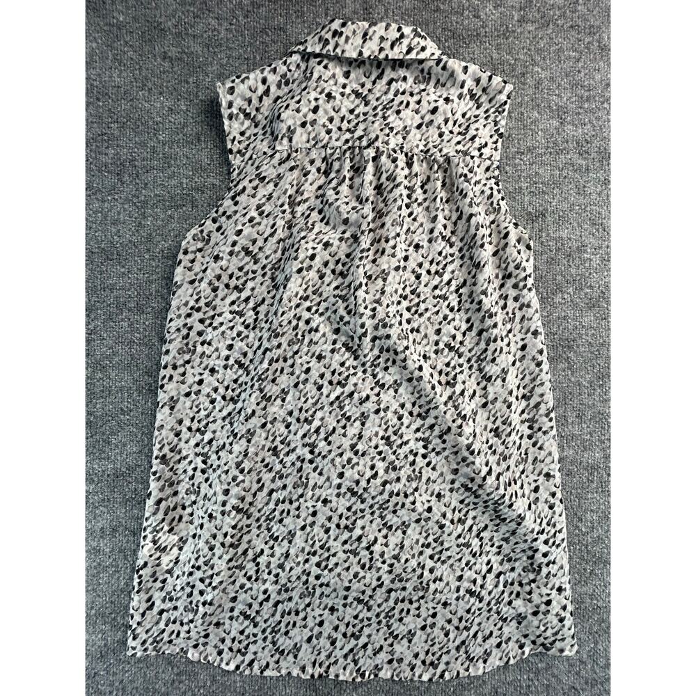 H&M Women's Sleeveless Button Front Blouse Gray Black Abstract Print Size 4 - Picture 2 of 6